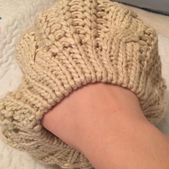 Knitted Beige Crochet Hat - Picture 3 of 4